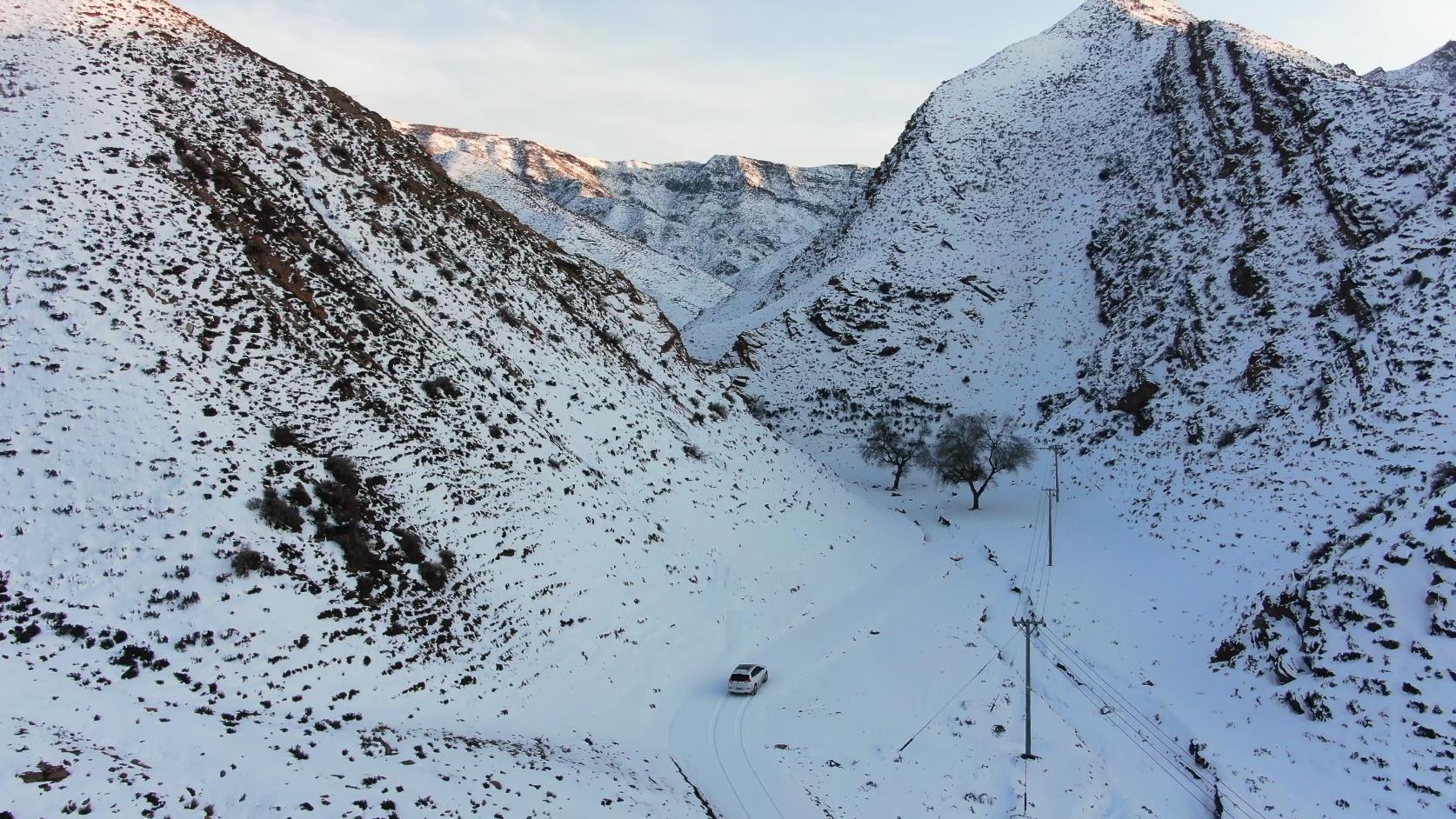 1月底到新疆北疆旅游多少钱_新疆北线旅游需要几天