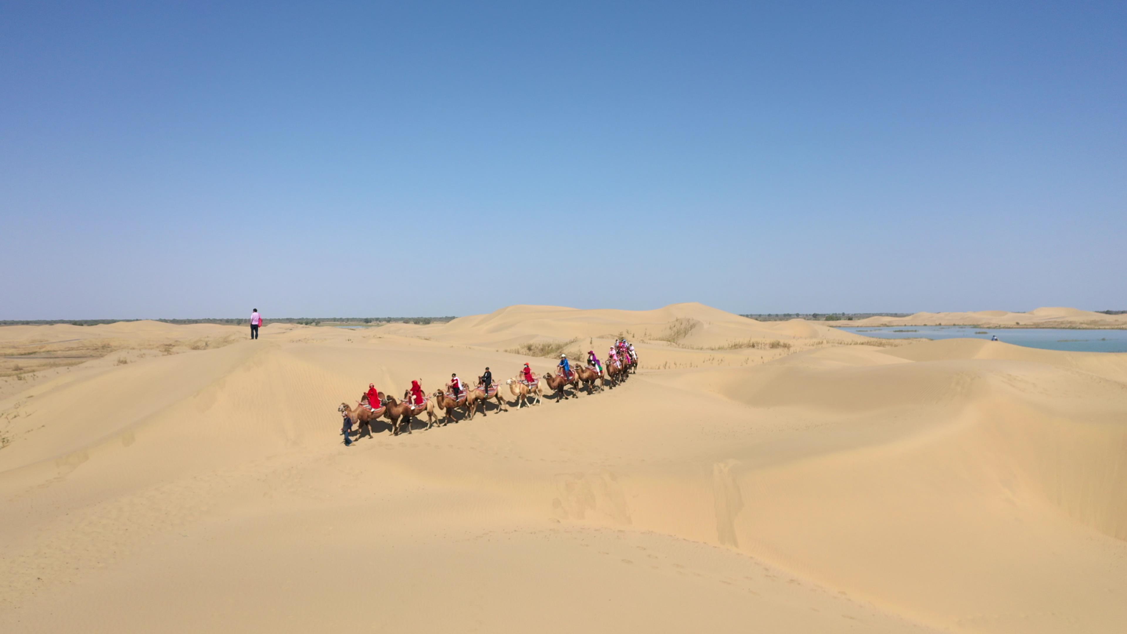 1月份新疆南疆旅游团_新疆南彊旅游