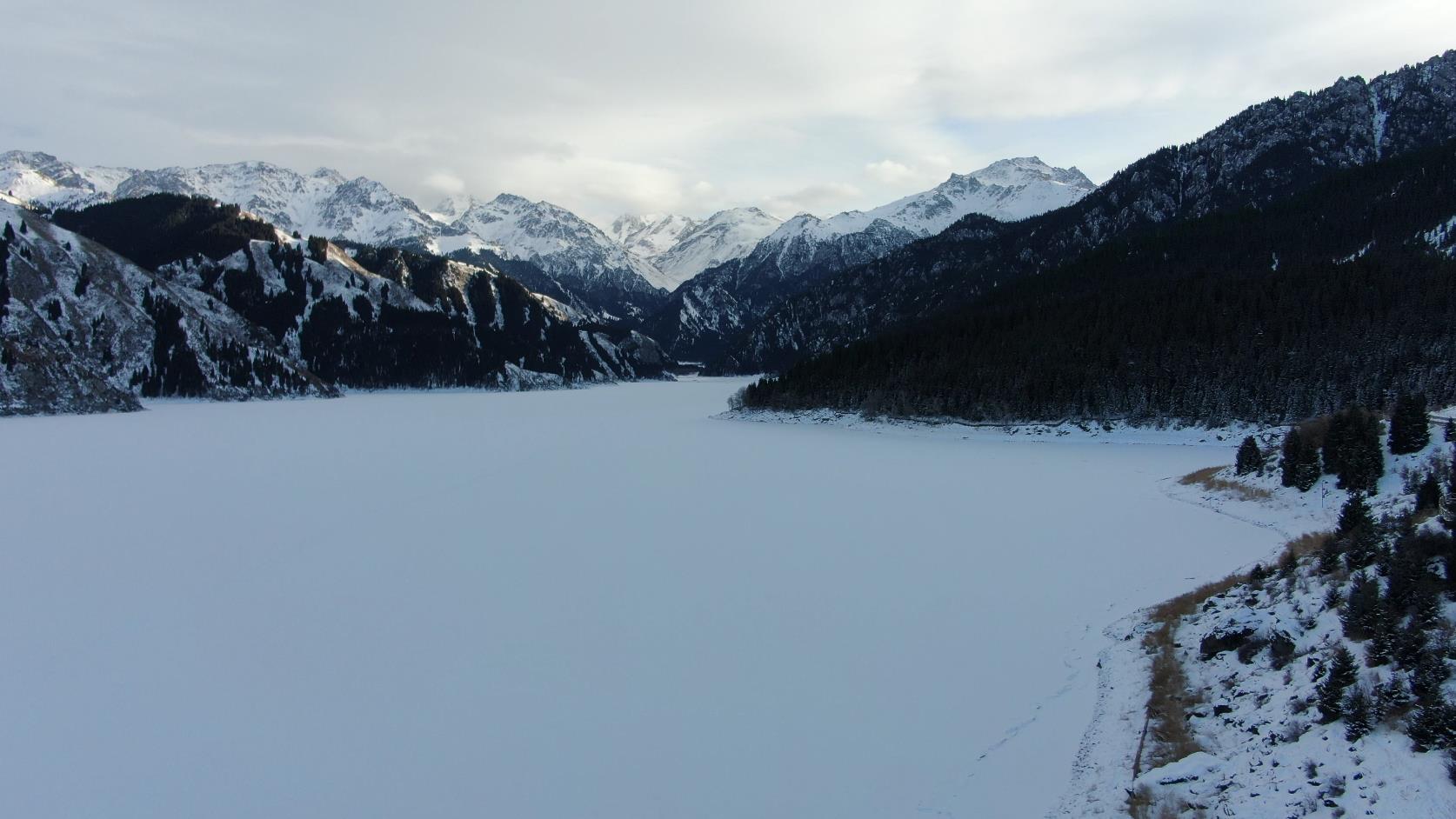 2月份新疆北疆旅游团多少钱_新疆北部旅游要多少钱