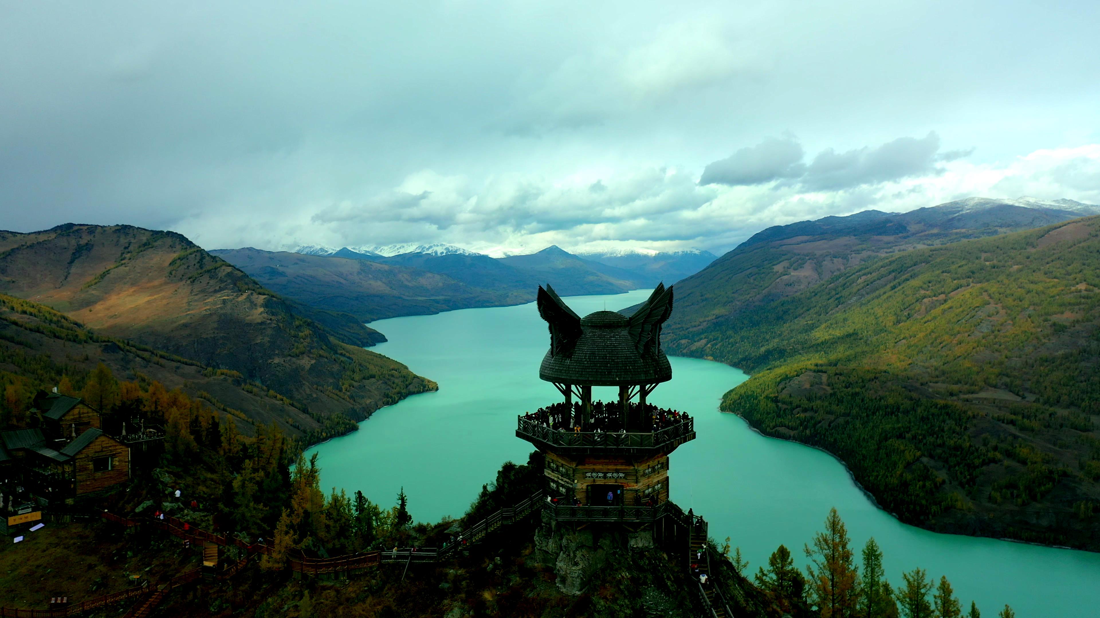 1月份新疆旅游多少钱_1月份新疆旅游多少钱一天
