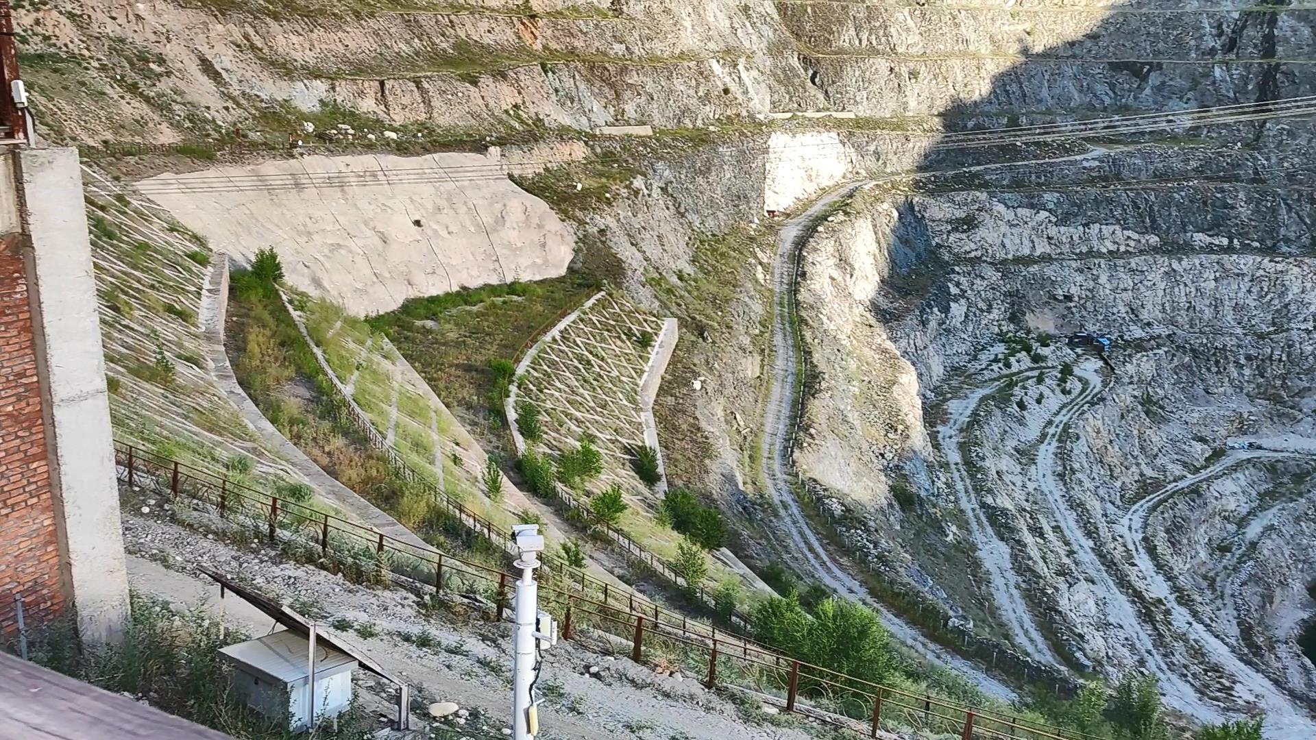 1月底去新疆南疆旅游多少钱_南新疆旅游zui佳季节